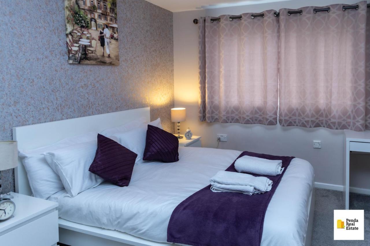 Penda Contractor&Leisure guests Nottingham Villa Bagian luar foto