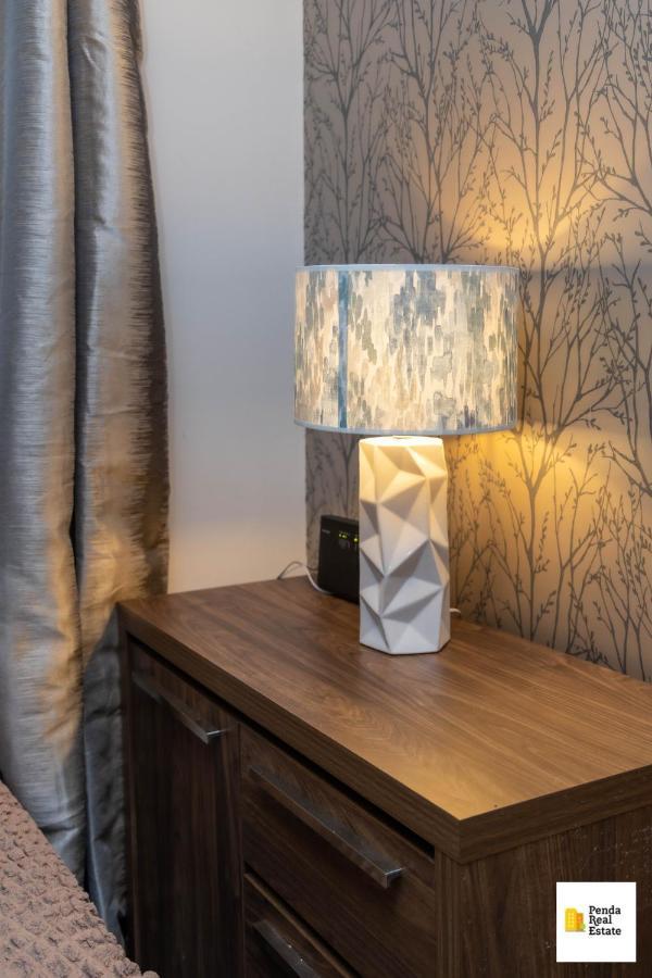 Penda Contractor&Leisure guests Nottingham Villa Bagian luar foto
